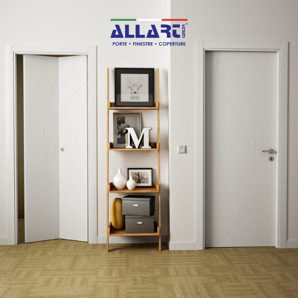Porta laccata bianca offerta da Allart a Roma
